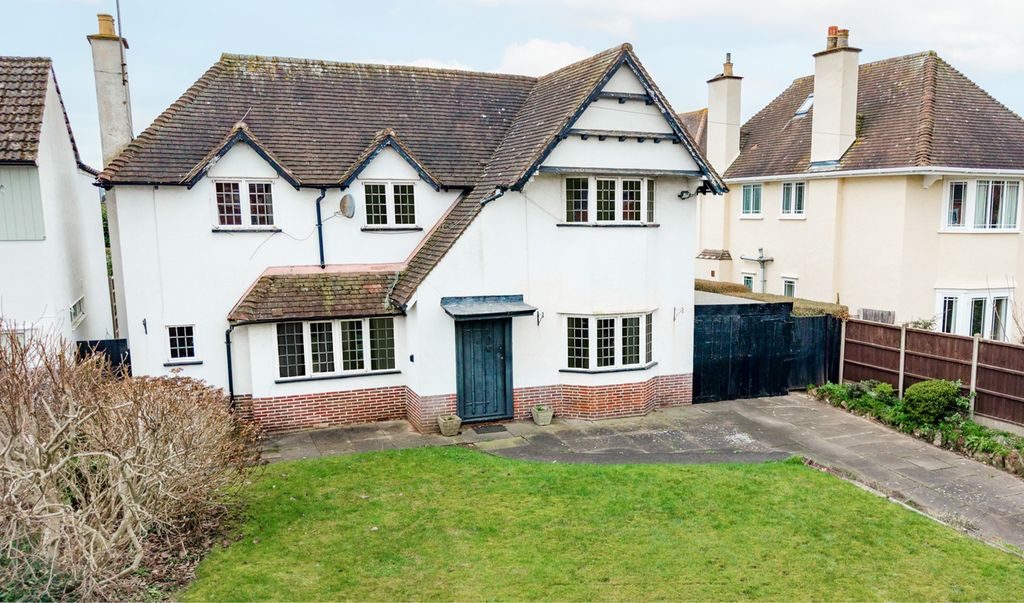 Property photo 1 of 14