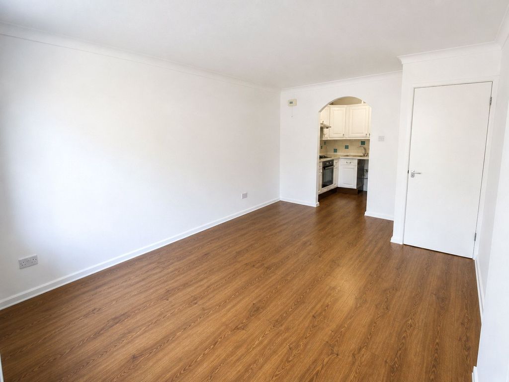 Property photo 2 of 11 Picture No. 09