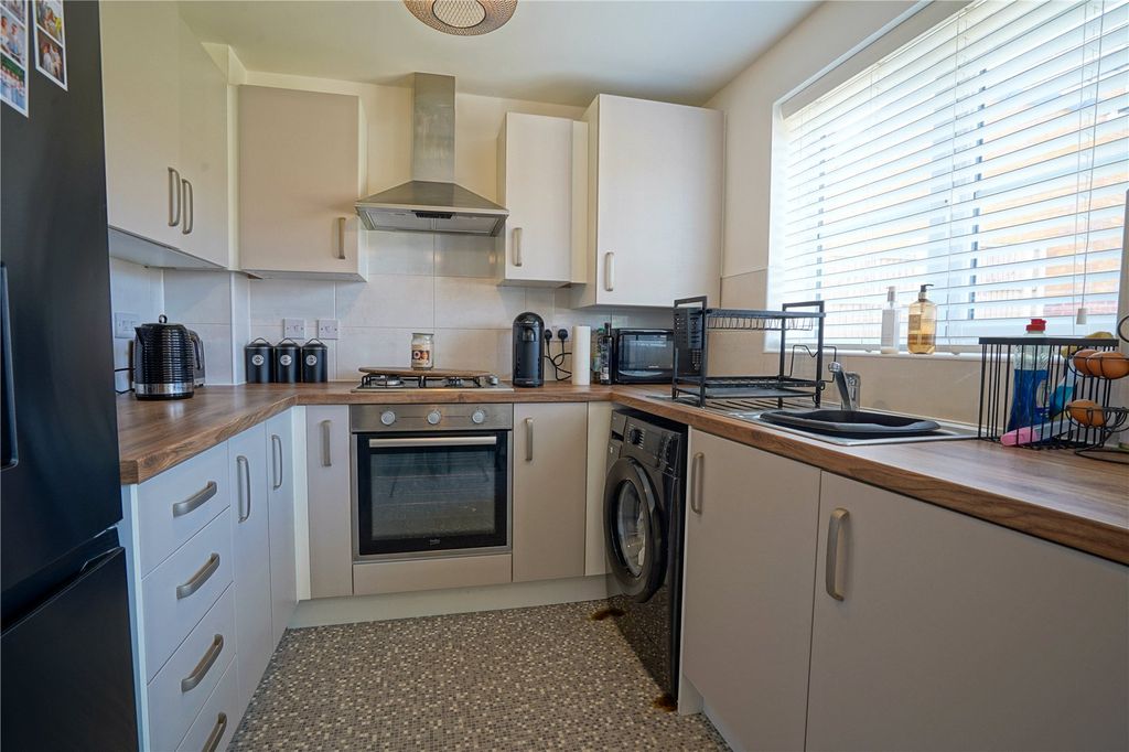 Property photo 3 of 12 Picture No. 06