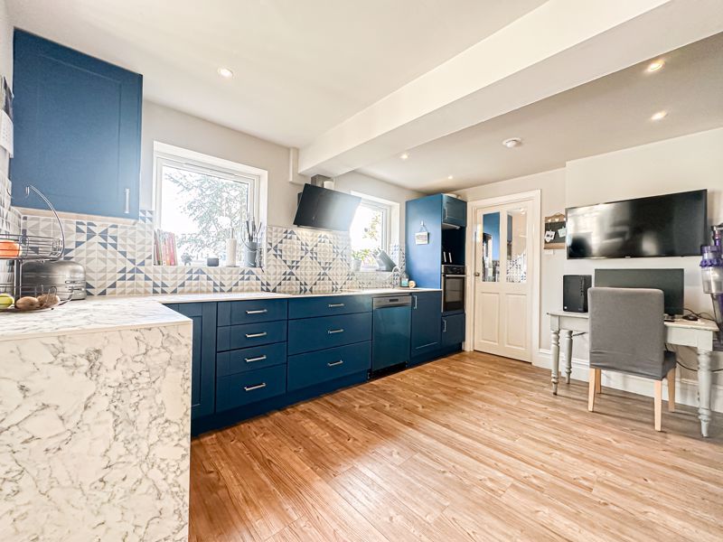 Property photo 2 of 36 Photo 26