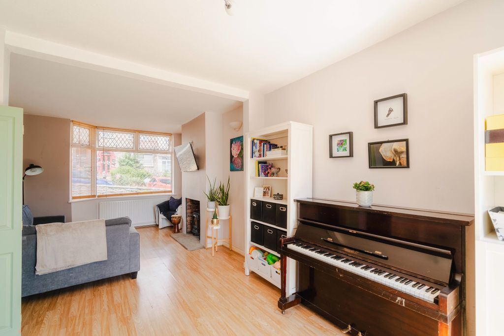 Property photo 2 of 27 2