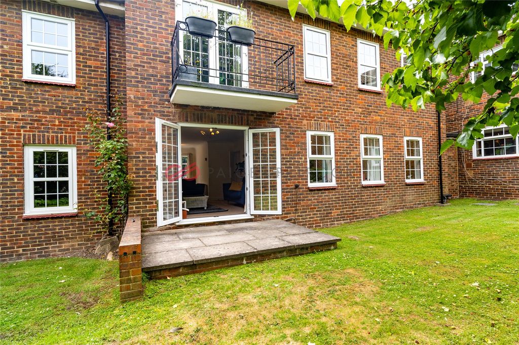 Property photo 2 of 9 Picture No. 02