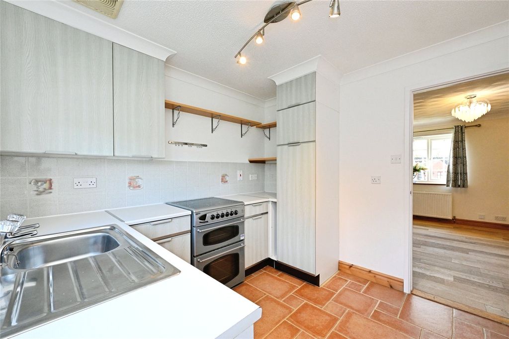 Property photo 3 of 12 Picture No. 05