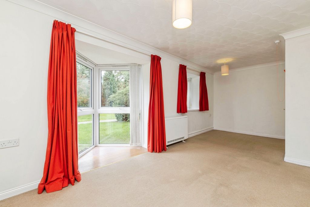 Property photo 3 of 14 Pbox-Img.Jpg