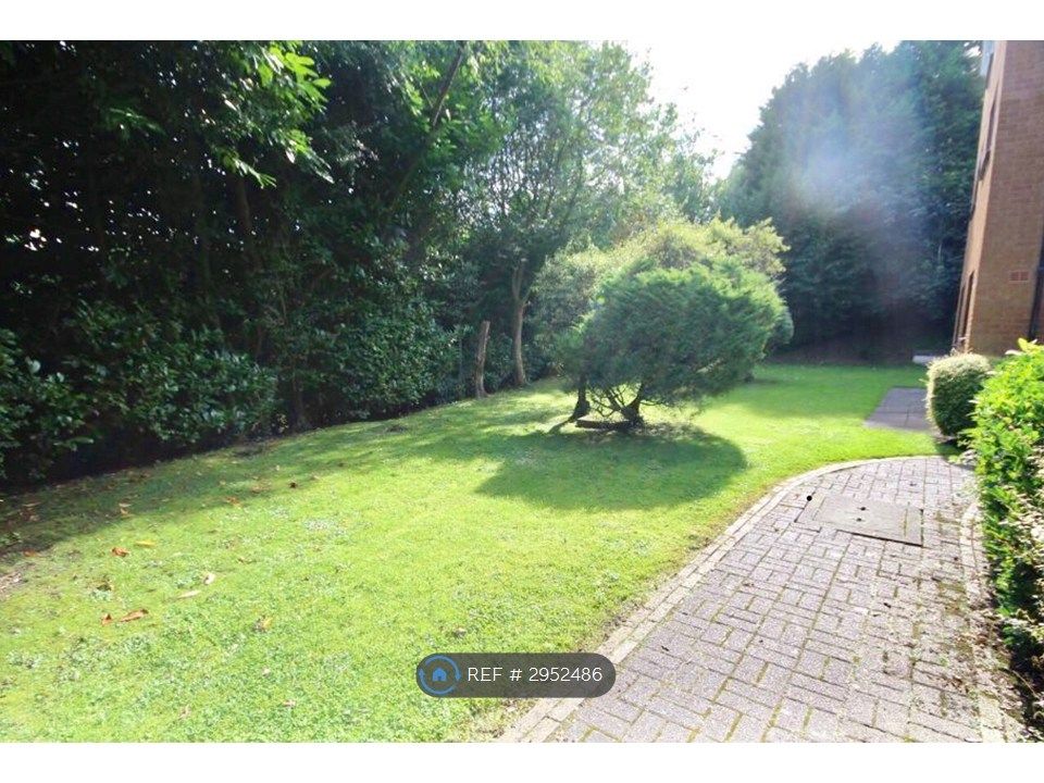 Property photo 3 of 11
