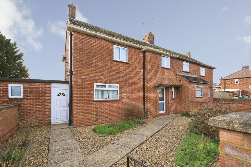 Property photo 1 of 17