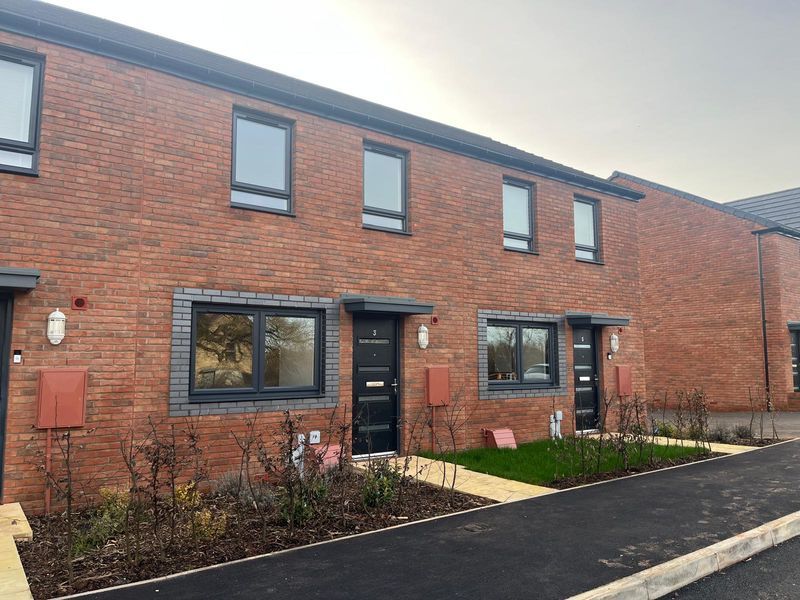 Property photo 1 of 37 Photo 28