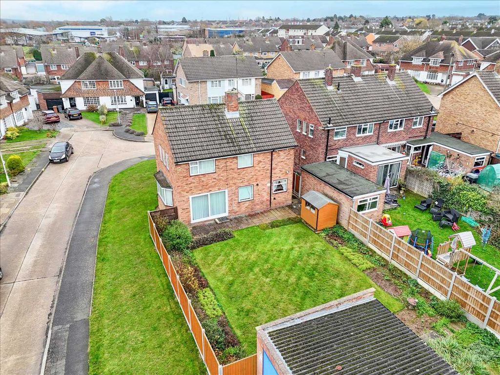 Property photo 2 of 25