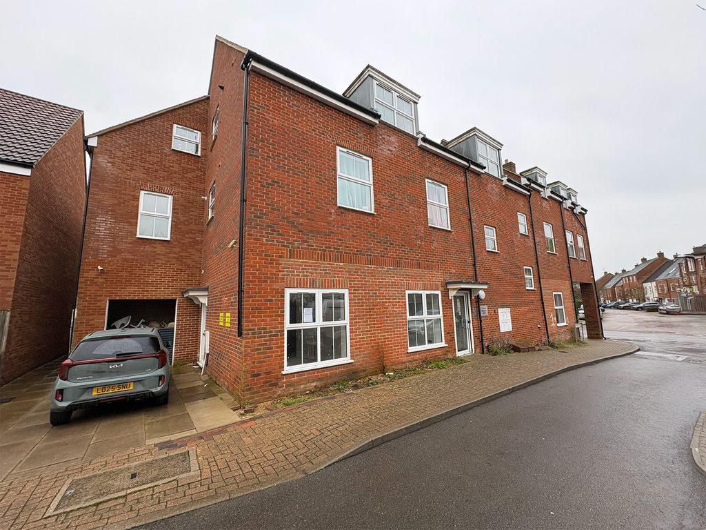 Property photo 3 of 5