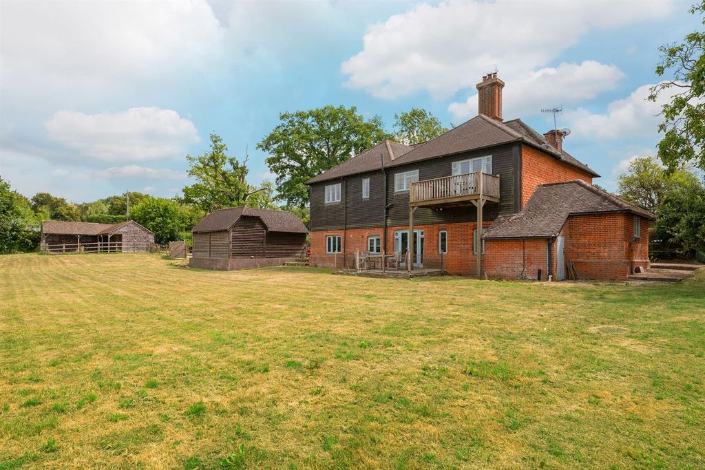 Property photo 1 of 33