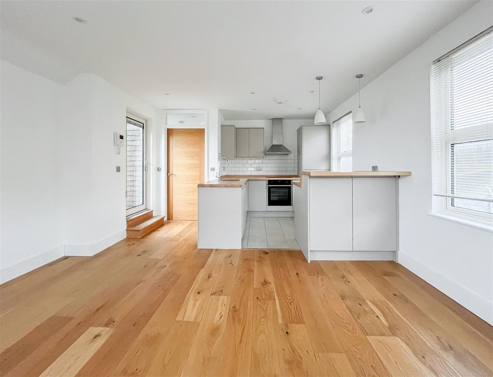 Property photo 3 of 19 Kitchen/ Living Room