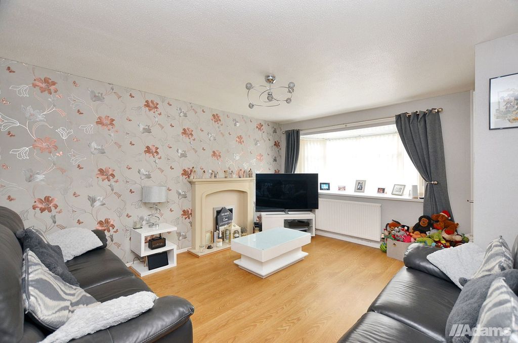 Property photo 3 of 22