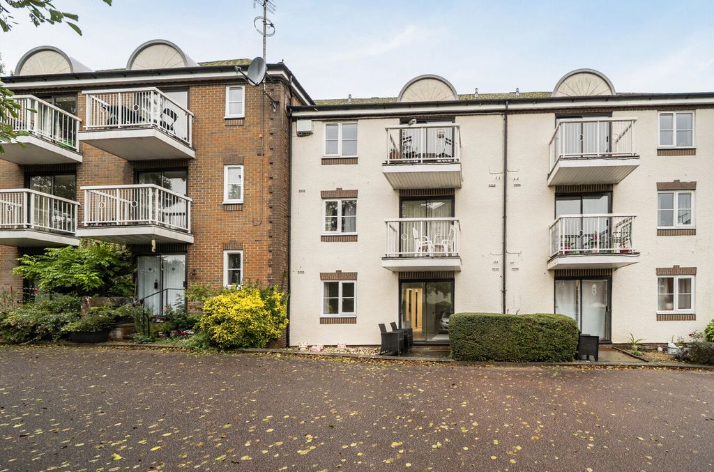 Property photo 2 of 16 1-6Adb7Fe31Abdd-1...