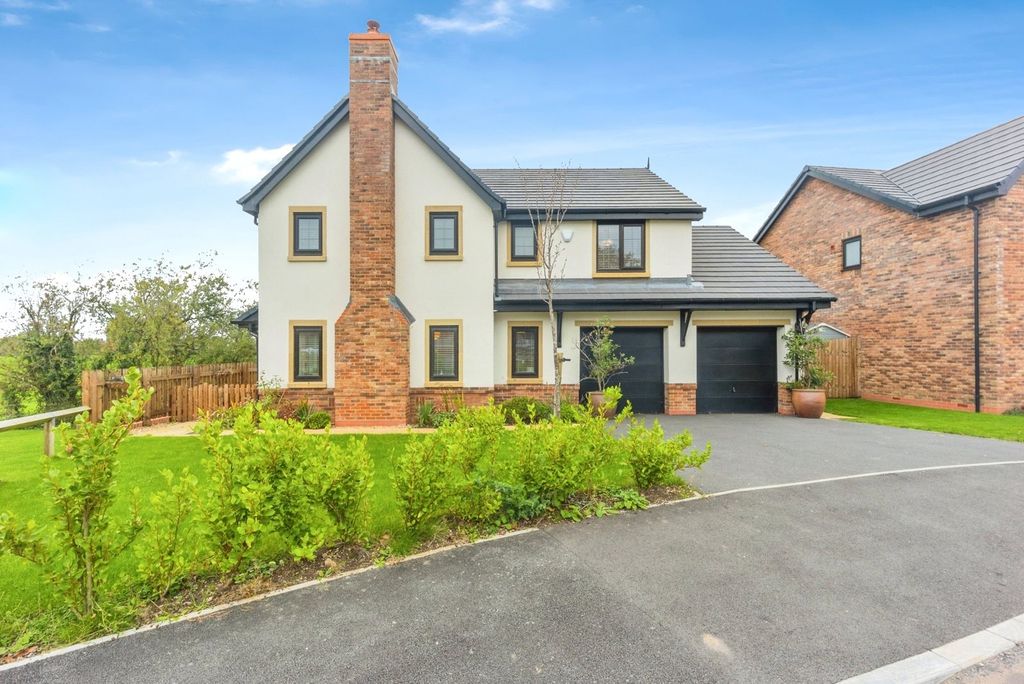 Property photo 3 of 24 Photo