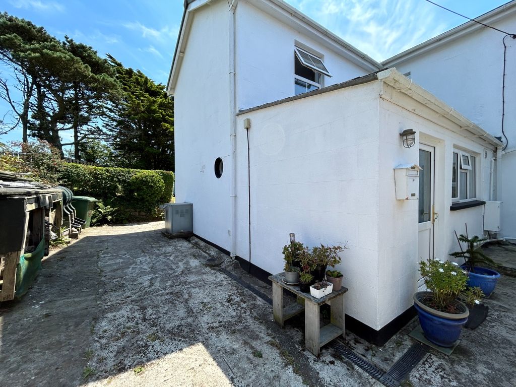 Property photo 3 of 25 50340413