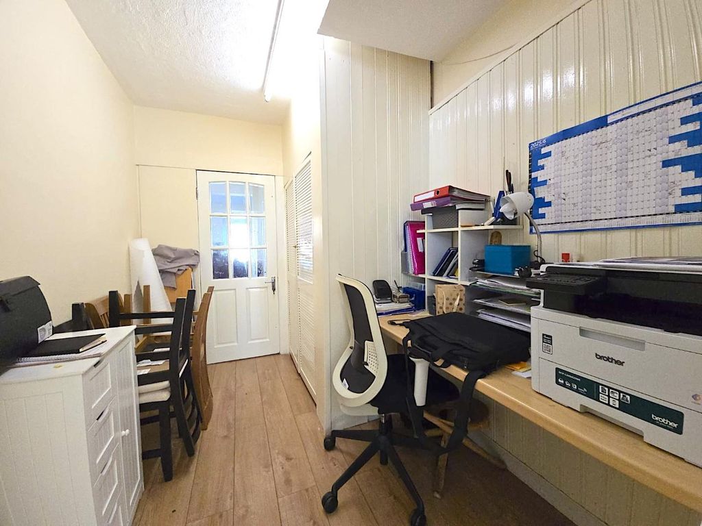 Property photo 3 of 18 Wapp Image 2025-10-25 At 12.11.25.Jpeg