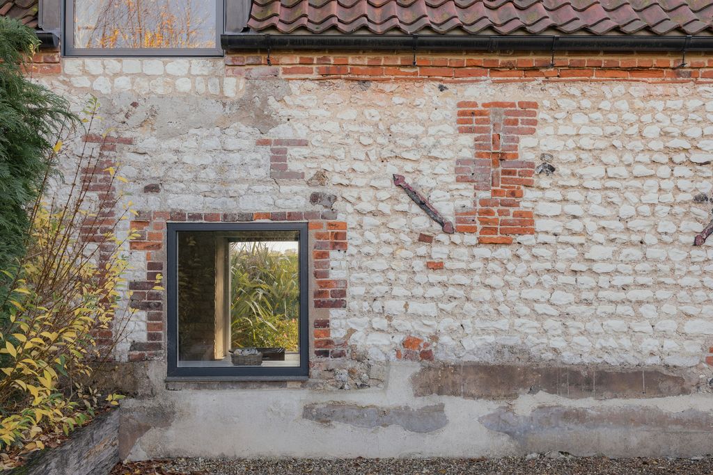 Property photo 3 of 36 320599 - Leo, Stanhoe-11.Jpg