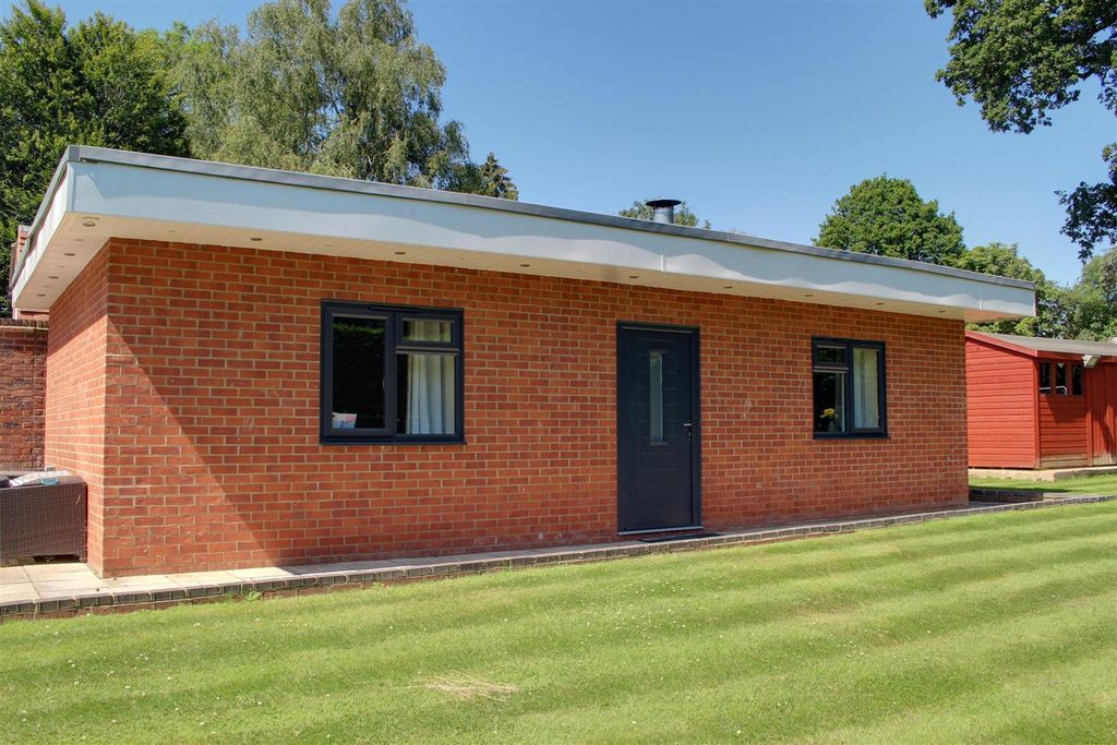 Additional image 20 of 5 bed detached house for saleMymms Drive, Brookmans Park AL9