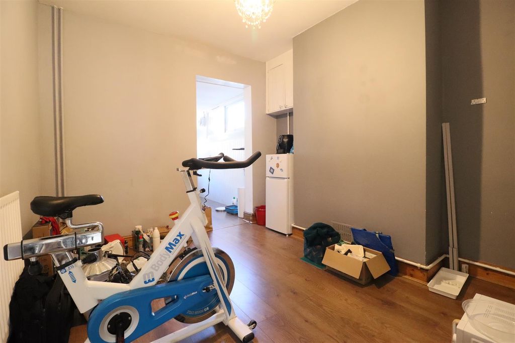 Property photo 3 of 11 Img_8826.Jpg