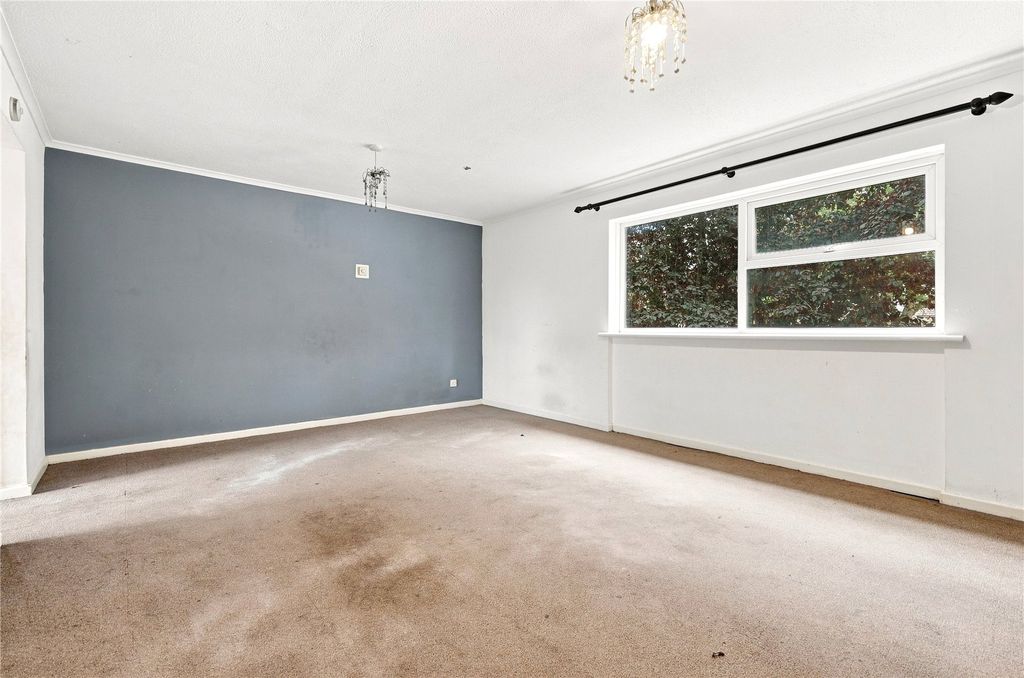 Property photo 2 of 13 Picture No. 16
