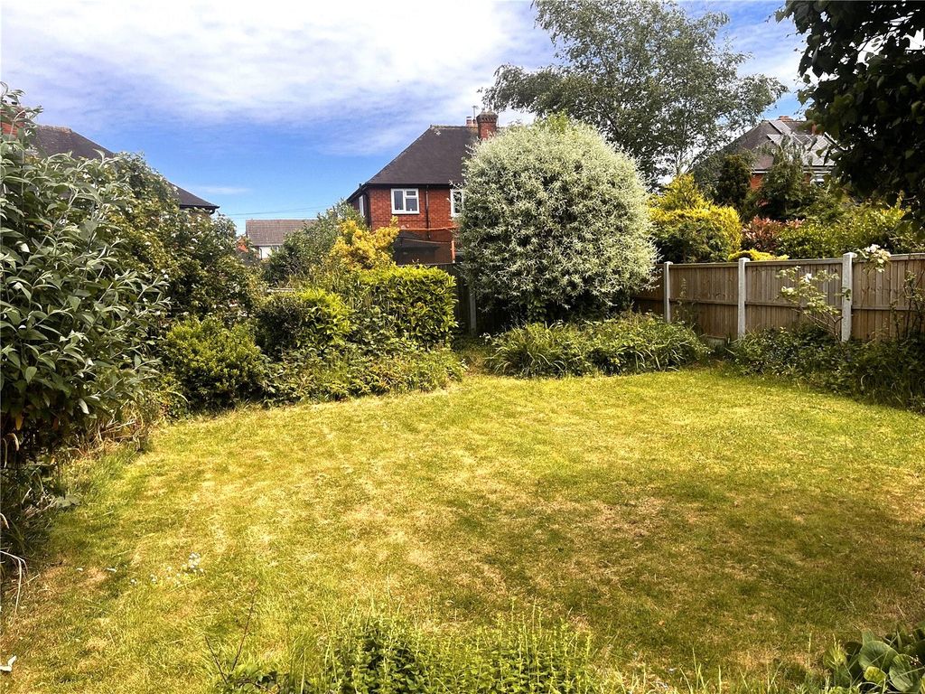 Property photo 3 of 16 Picture No. 23