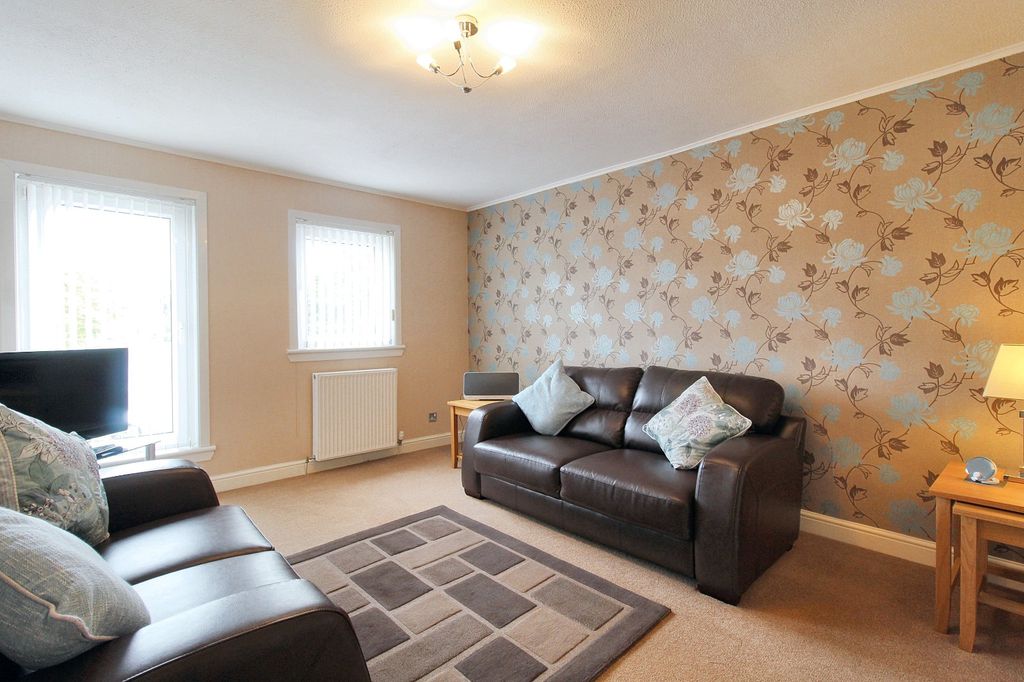Property photo 2 of 22 Picture No. 06