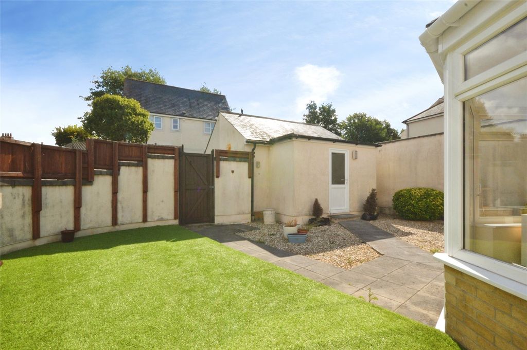 Property photo 2 of 15 Picture No. 03