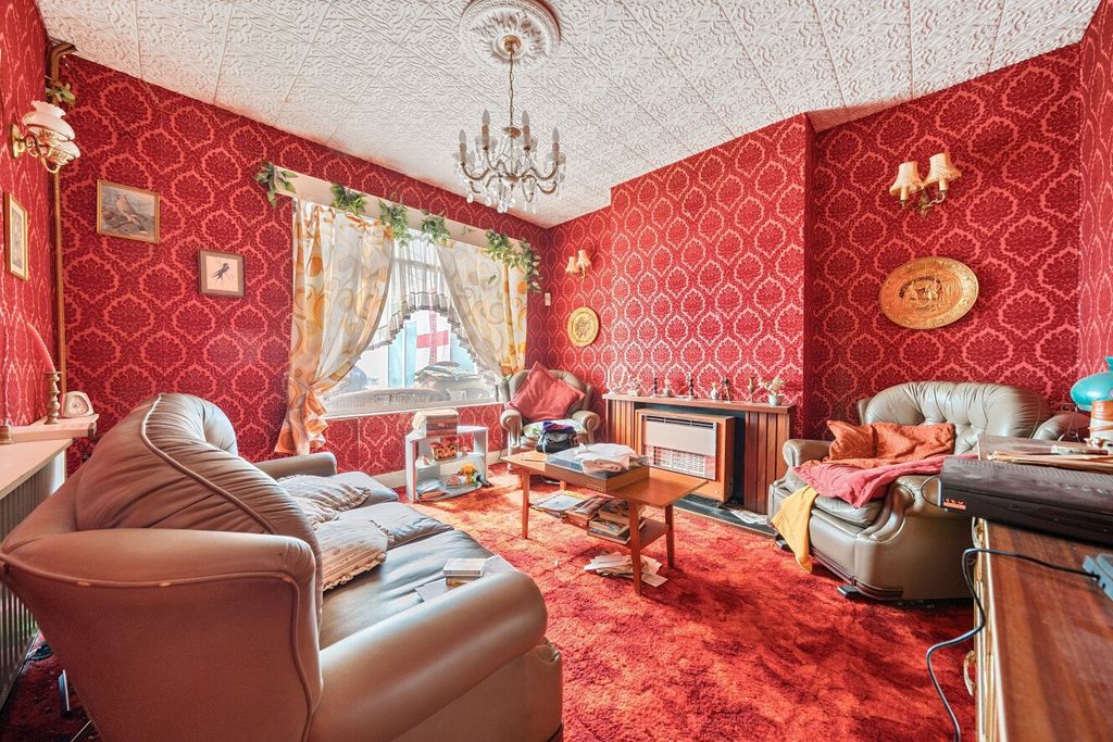 Property photo 2 of 13 Picture No. 04