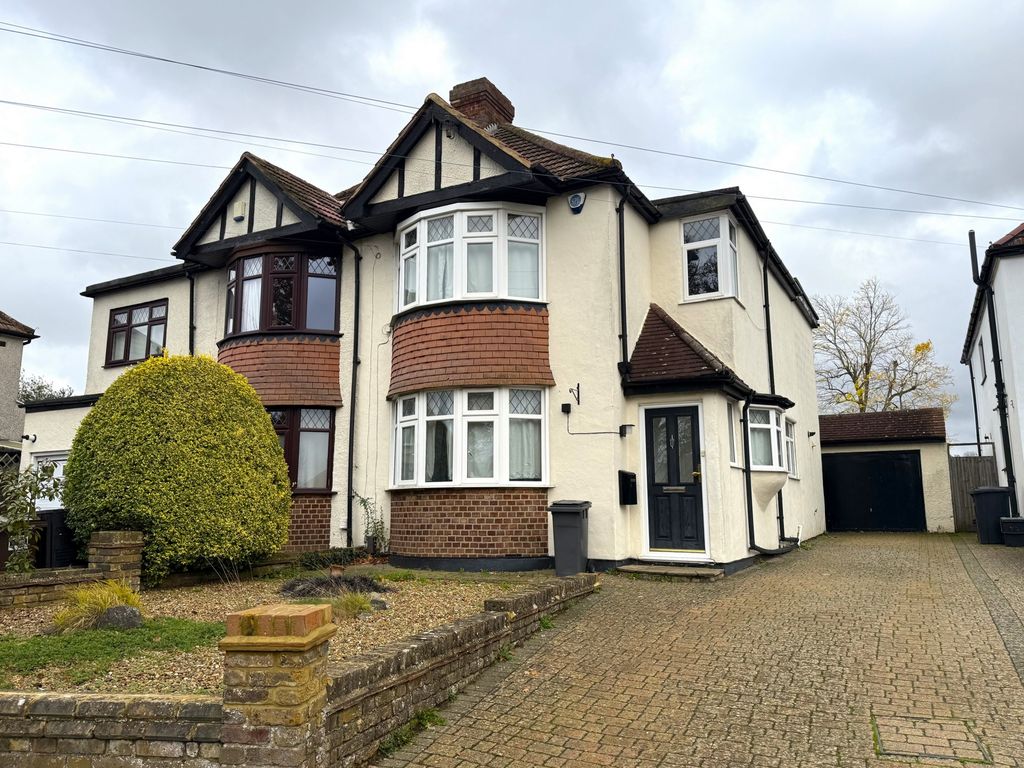 Property photo 1 of 15 Photo 2