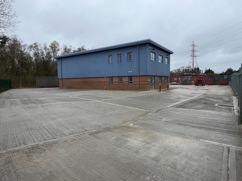 Property photo 1 of 7