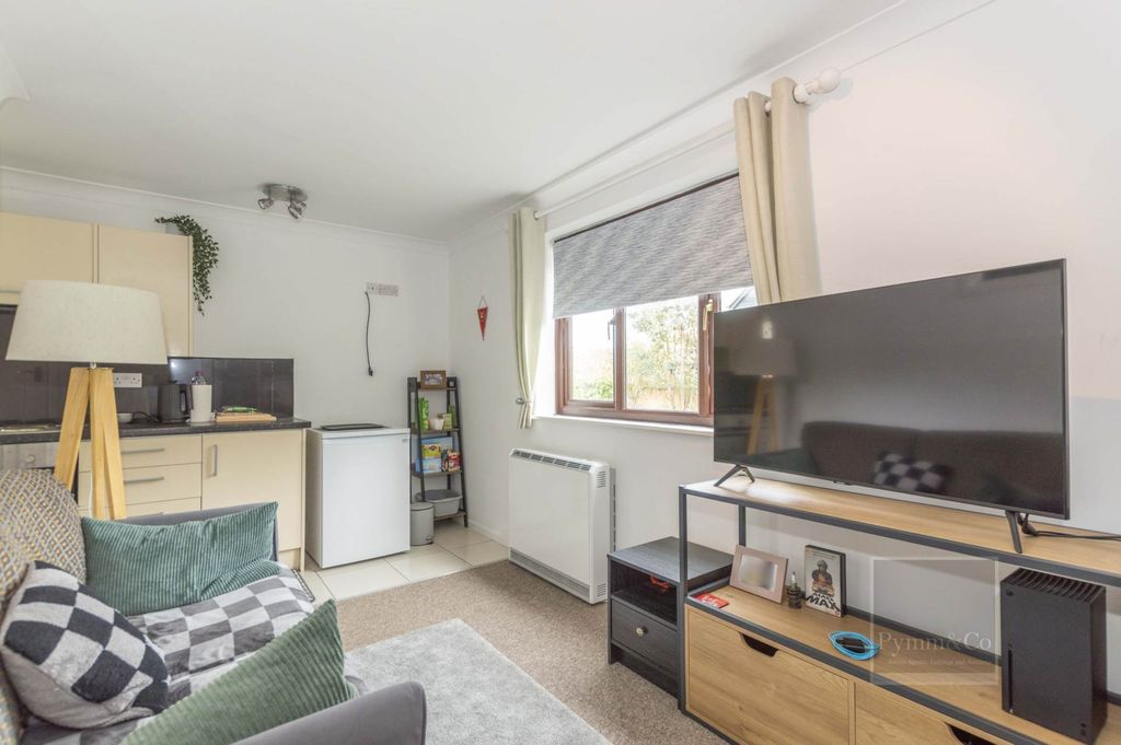 Property photo 2 of 6