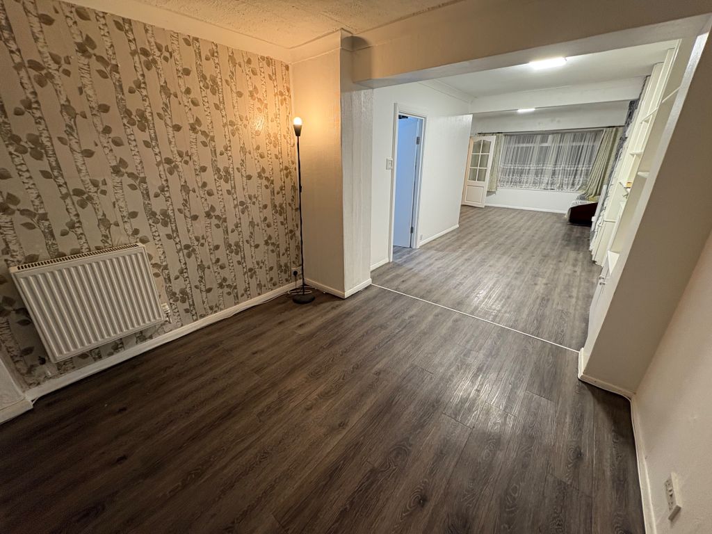 Property photo 1 of 12 Media-1761345910805-1634577089