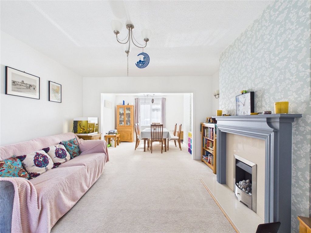 Property photo 2 of 18 Picture No. 10