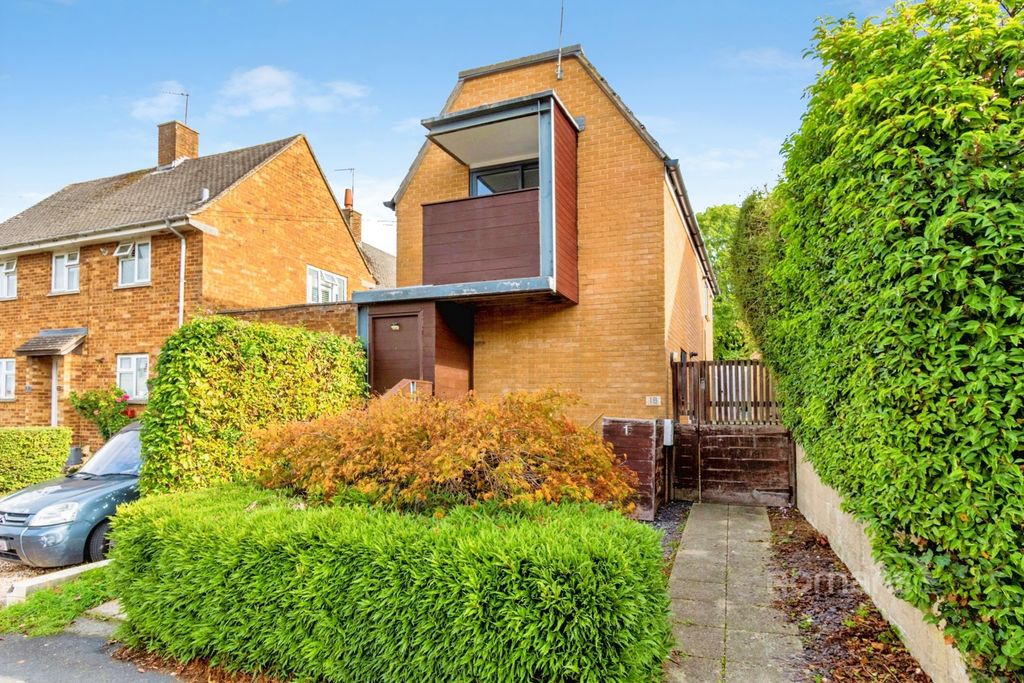 Property photo 1 of 10 Pbox-Img.Jpg