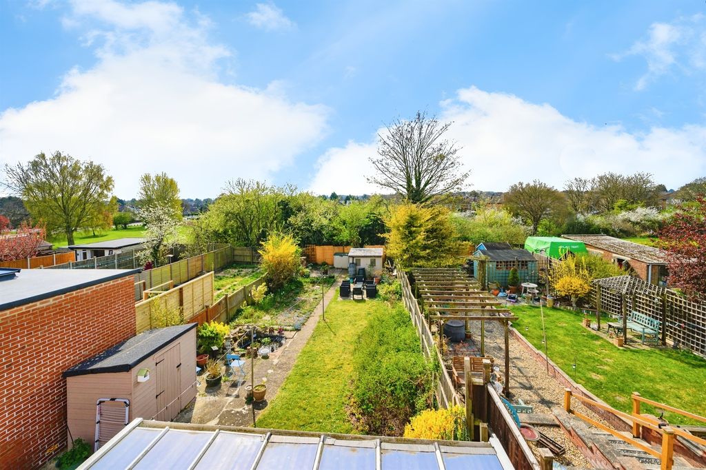 Property photo 3 of 17