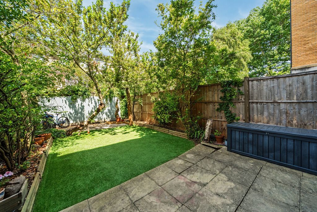Property photo 3 of 24 1483470-5-6A3E662...