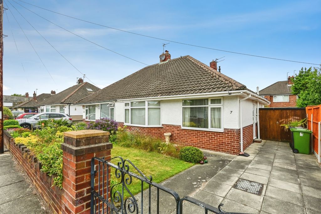 Property photo 1 of 15 Pbox-Img.Jpg