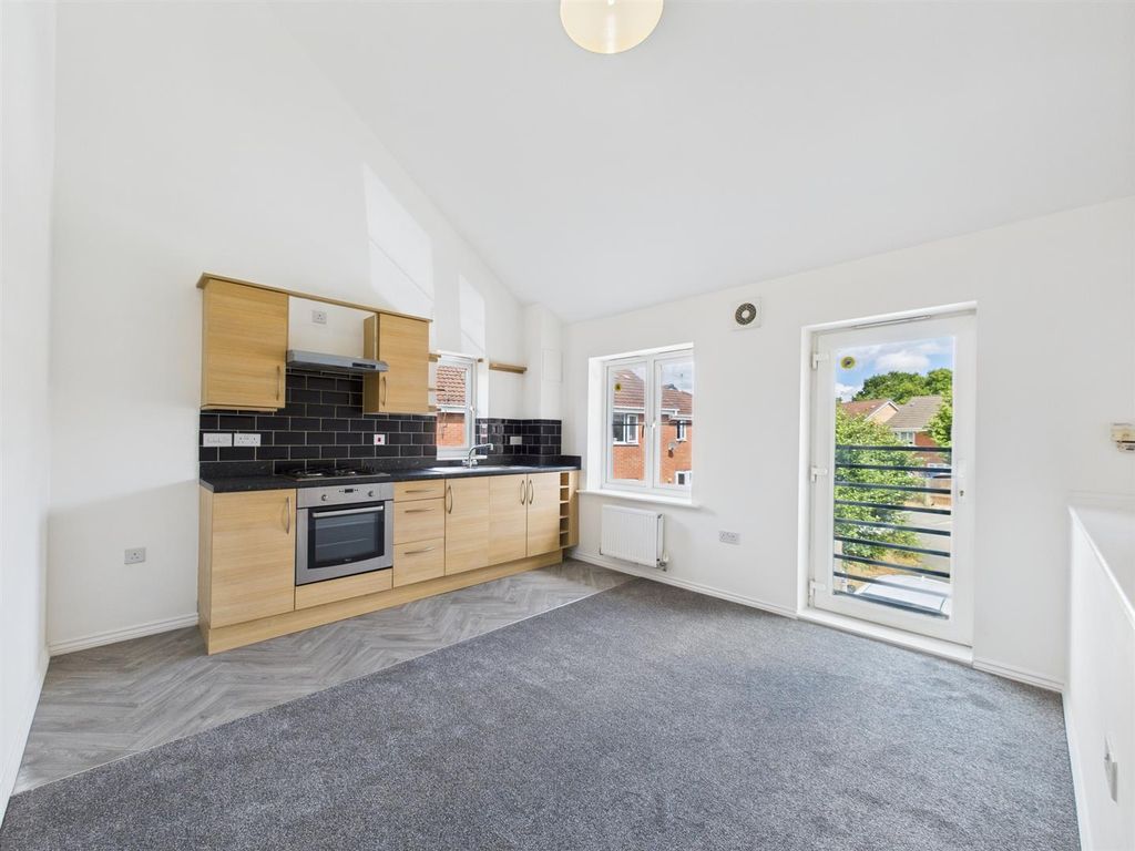 Property photo 2 of 7