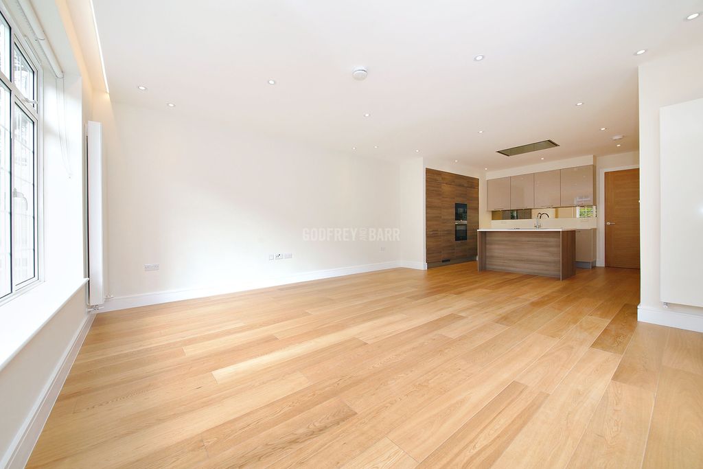 Property photo 3 of 20