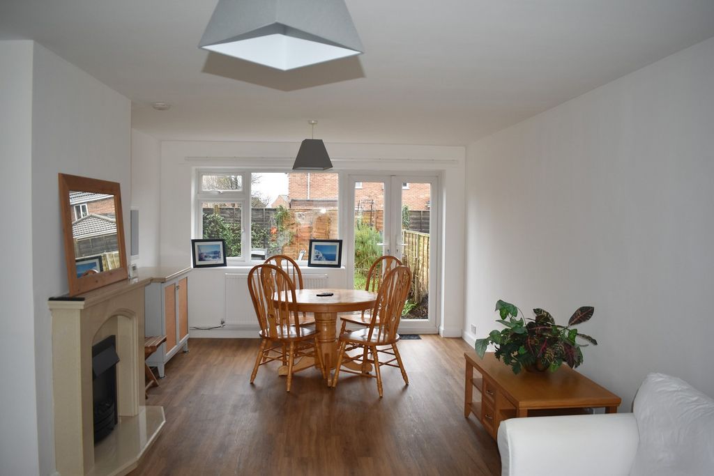 Property photo 3 of 7 Not Specified