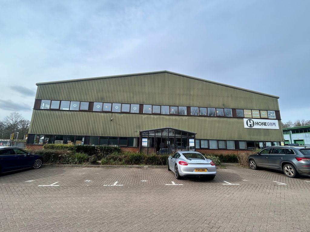 Property photo 1 of 1