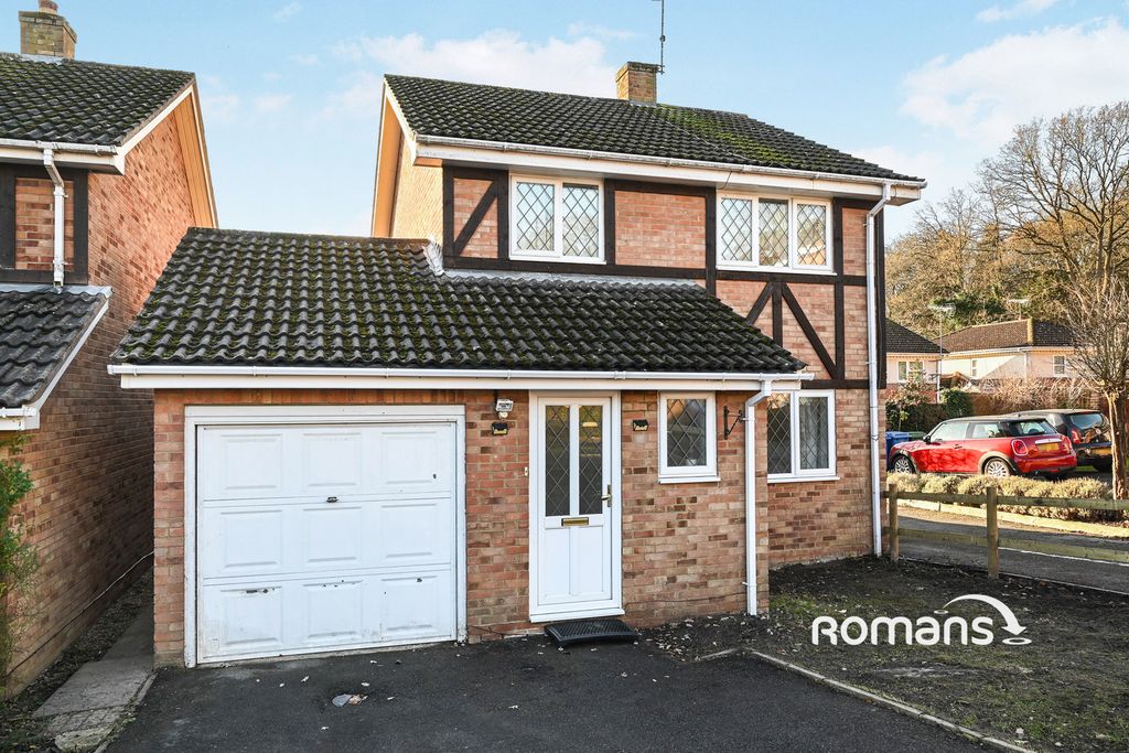 Property photo 1 of 10 Photo