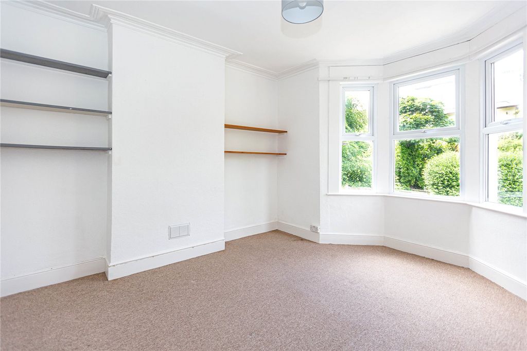 Property photo 2 of 16 Picture No. 42