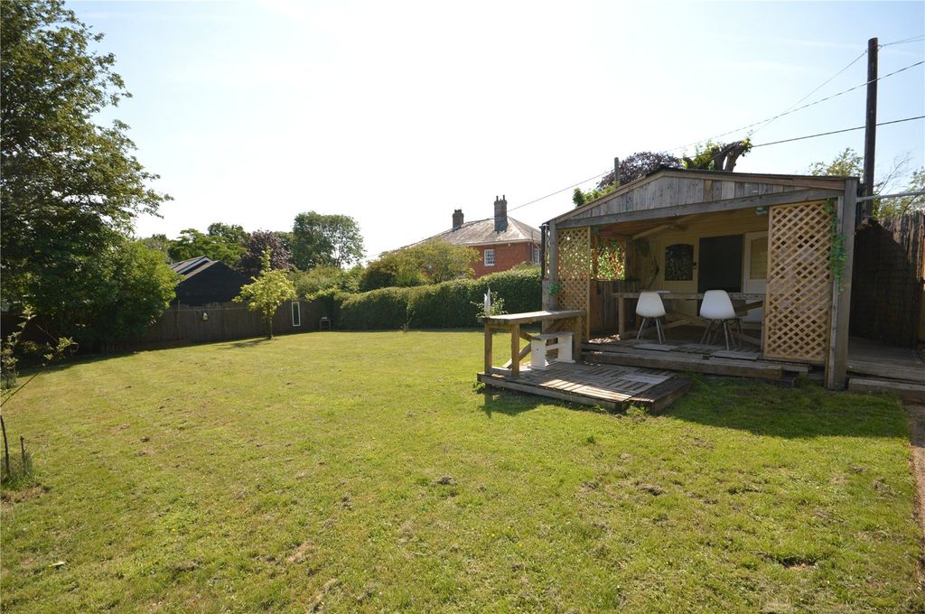 Property photo 2 of 27 Picture No. 02