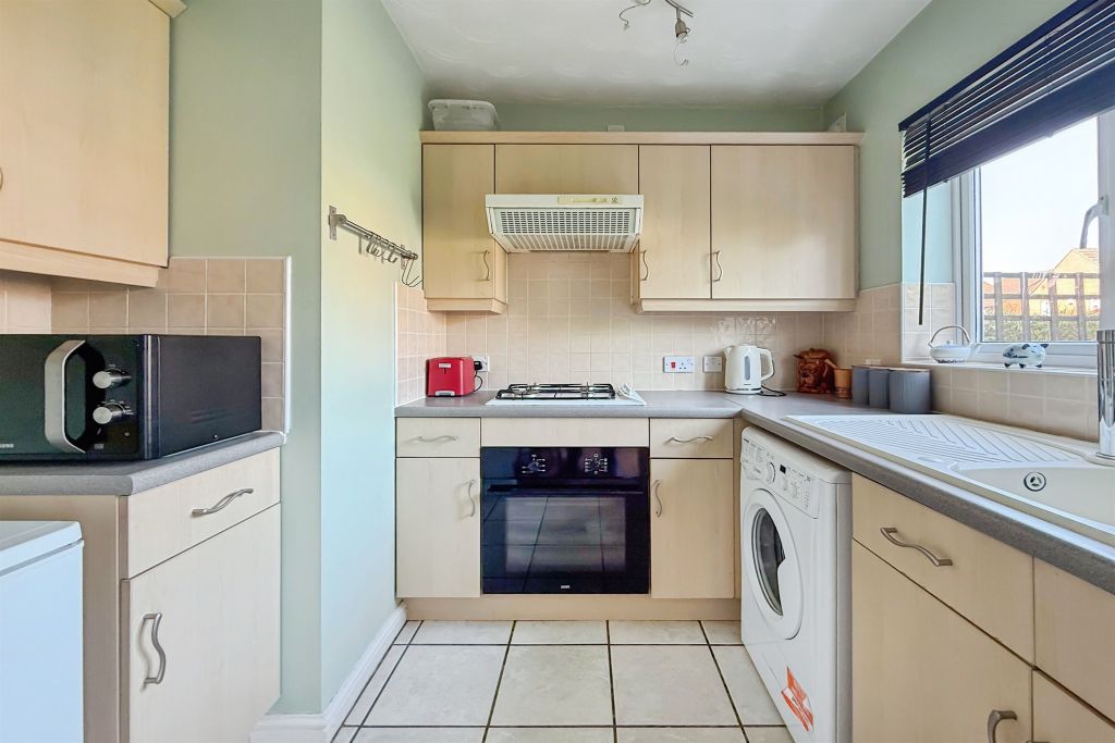 Property photo 3 of 17