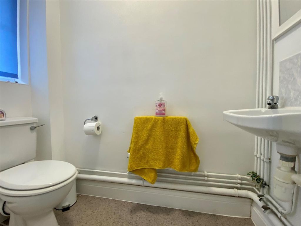 Property photo 3 of 13 Bright Bathroom With Neat Fixtures And Towel Rail...