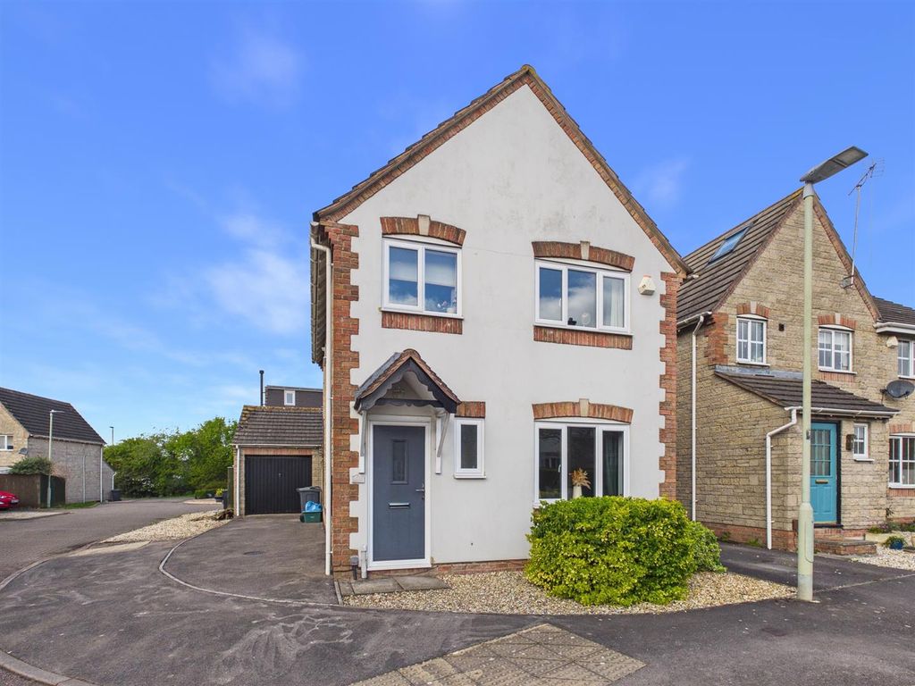 Property photo 1 of 19