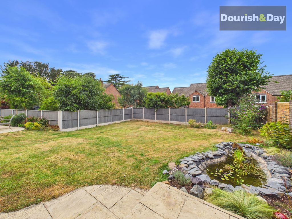 Property photo 3 of 45