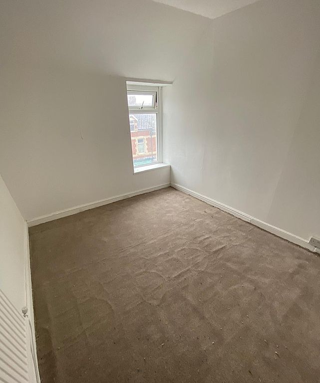 Property photo 3 of 3