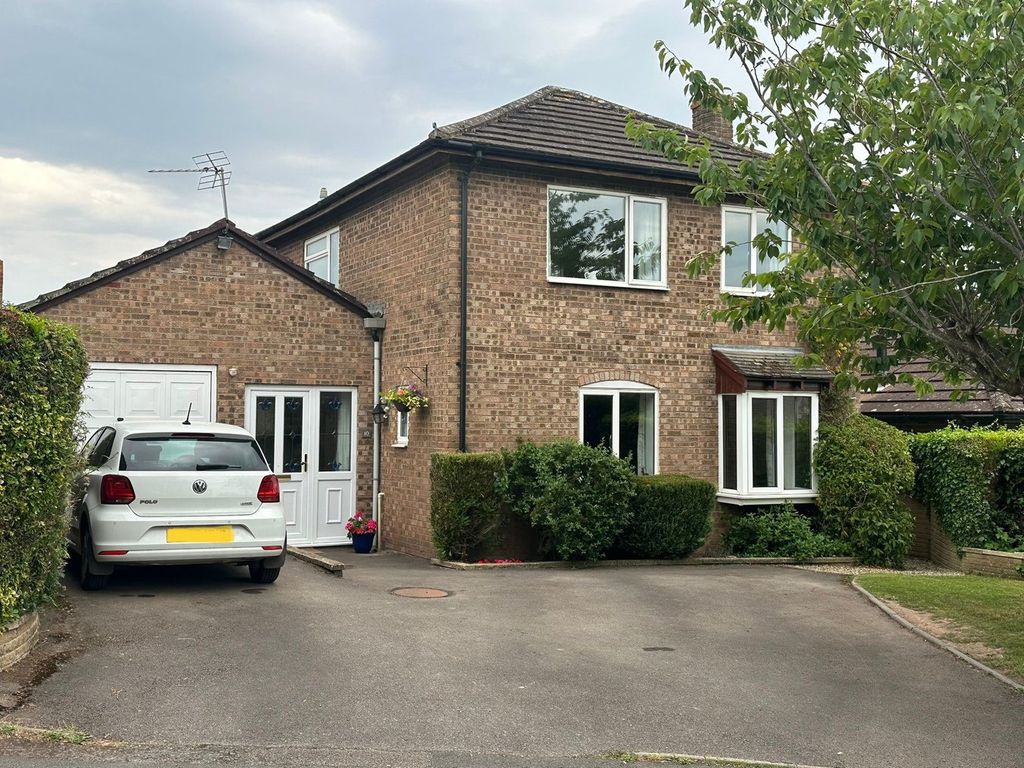 Property photo 1 of 25